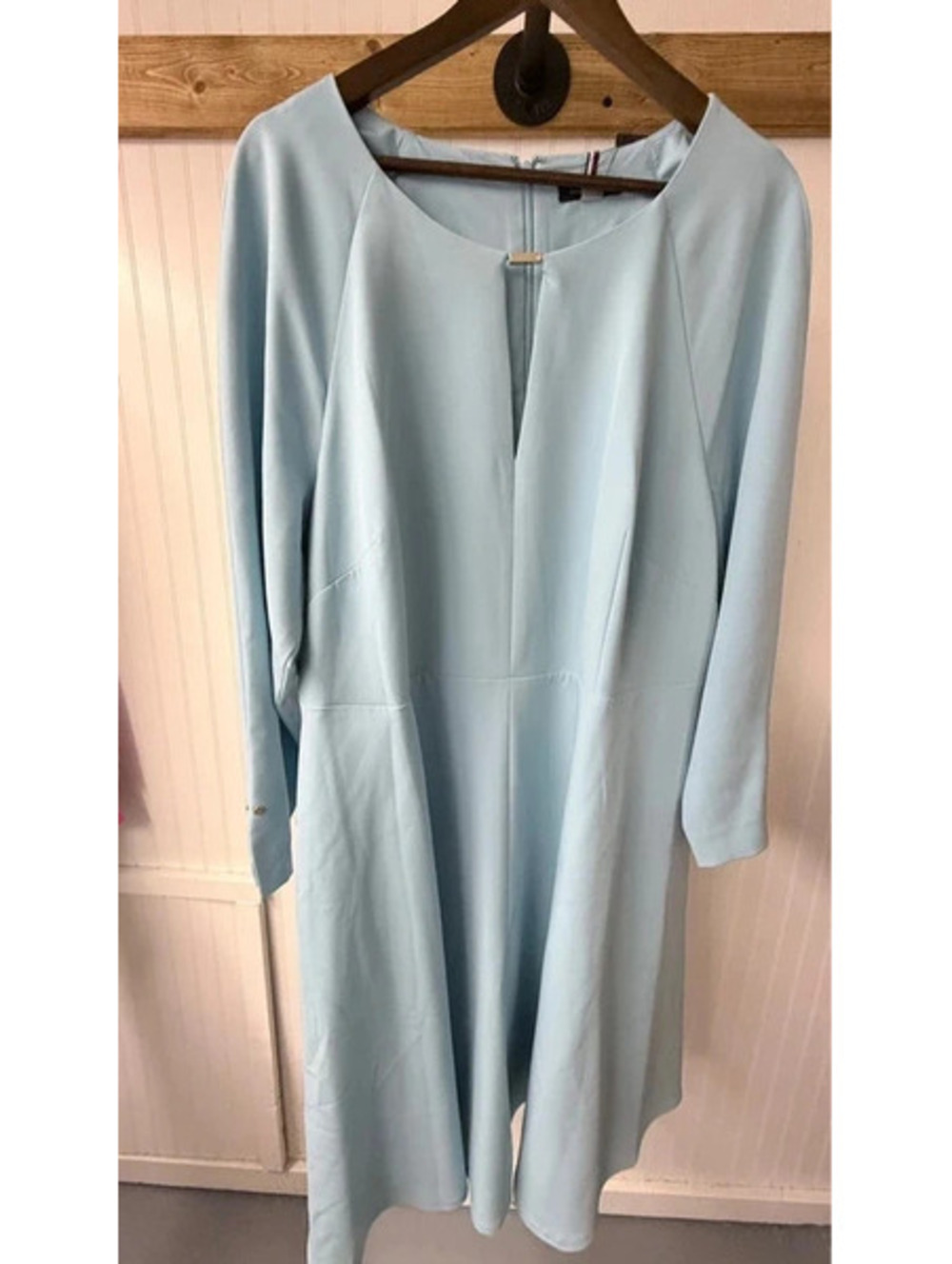 Tommy Hilfiger stretch dress gold hardware accent size 18 career church blue
